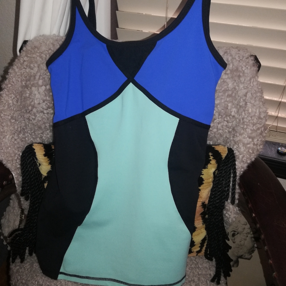 Cynthia Rowley Rashguard Tank - Picture 5 of 5